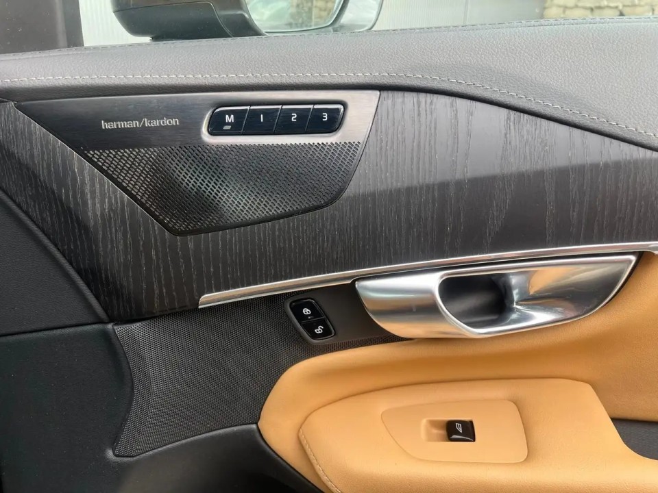 Volvo XC90 T8 Recharge AWD Ultimate Bright - foto 28