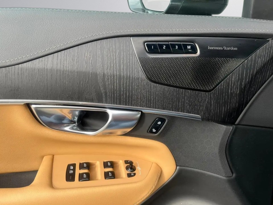 Volvo XC90 T8 Recharge AWD Ultimate Bright - foto 27