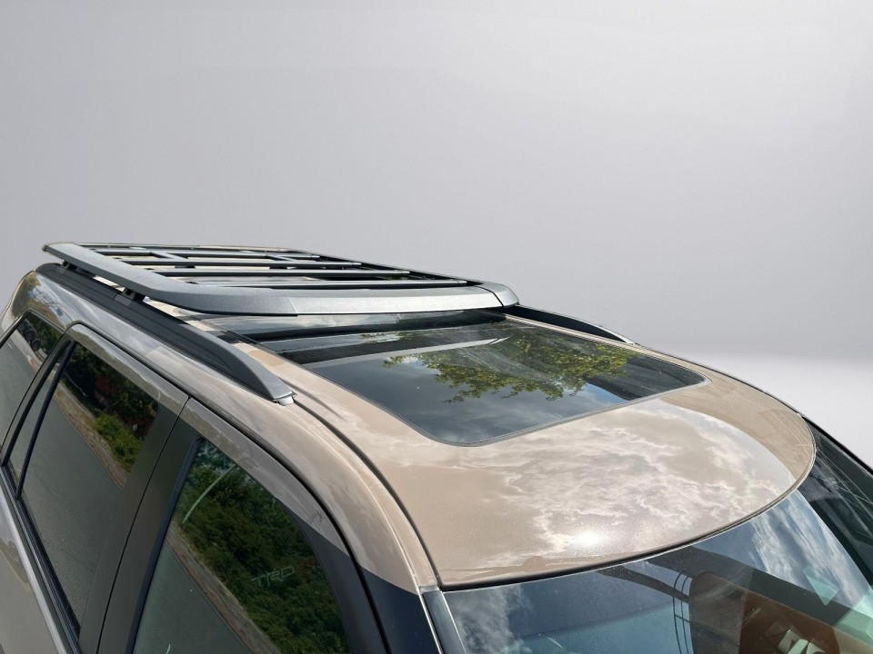 Toyota Sequoia TRD Pro 4WD - foto 24