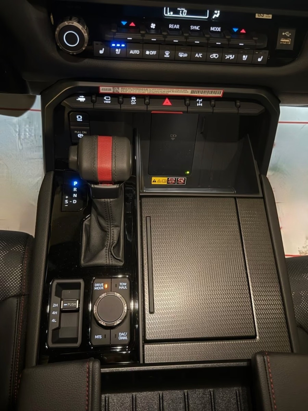 Toyota Sequoia TRD Pro 4WD - foto 13