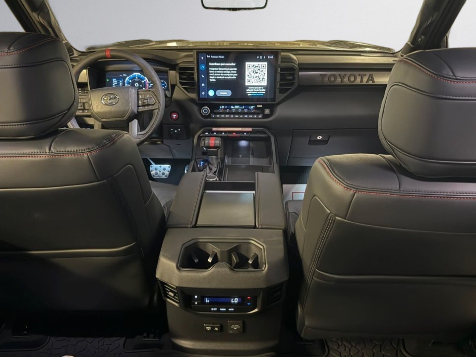 Toyota Sequoia TRD Pro 4WD - foto 12