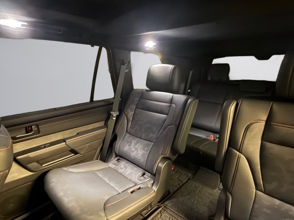 Toyota Sequoia TRD Pro 4WD - foto 20