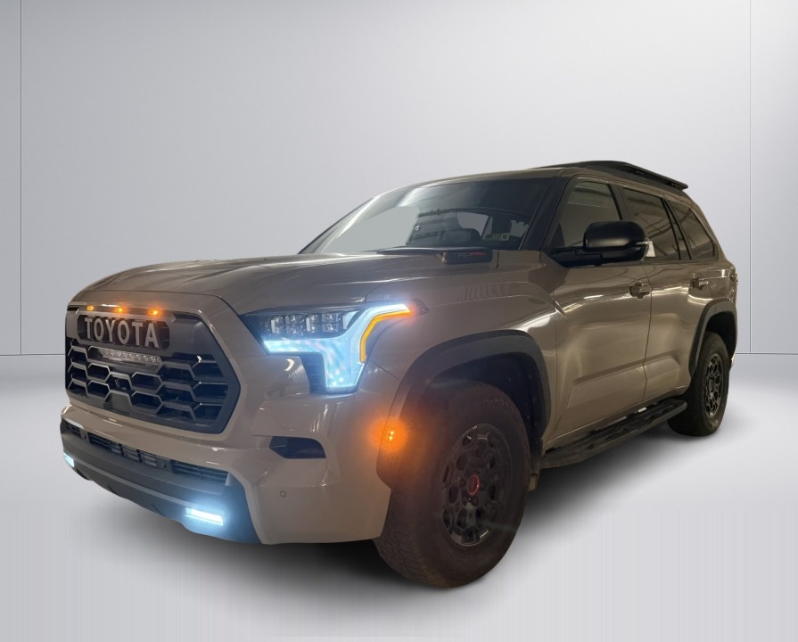 Toyota Sequoia TRD Pro 4WD (2)