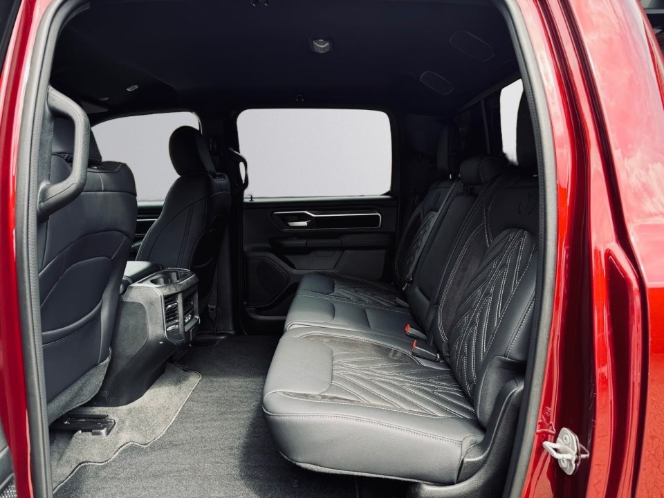 Dodge RAM 1500 Limited V8 4x4 - foto 40