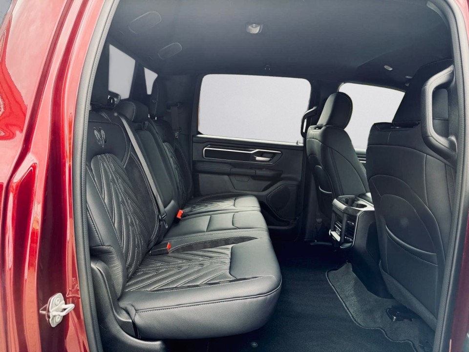 Dodge RAM 1500 Limited V8 4x4 - foto 39