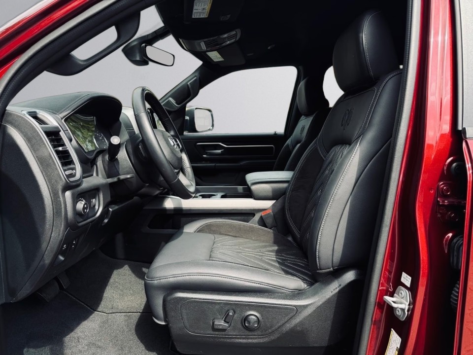 Dodge RAM 1500 Limited V8 4x4 - foto 35