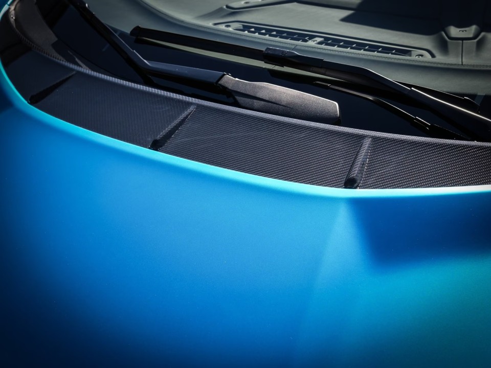 Lamborghini Revuelto - foto 17