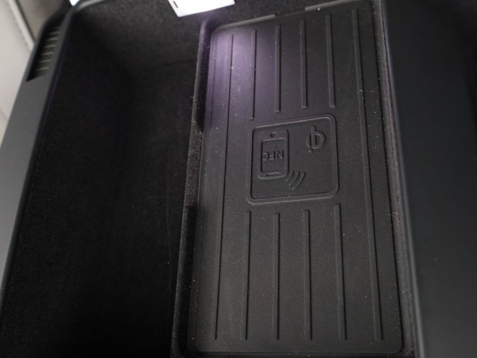 Audi S8 TFSI quattro - foto 23
