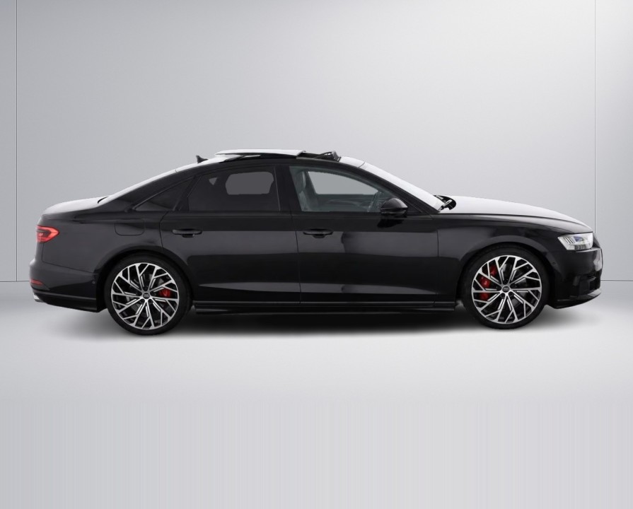 Audi S8 TFSI quattro (2)