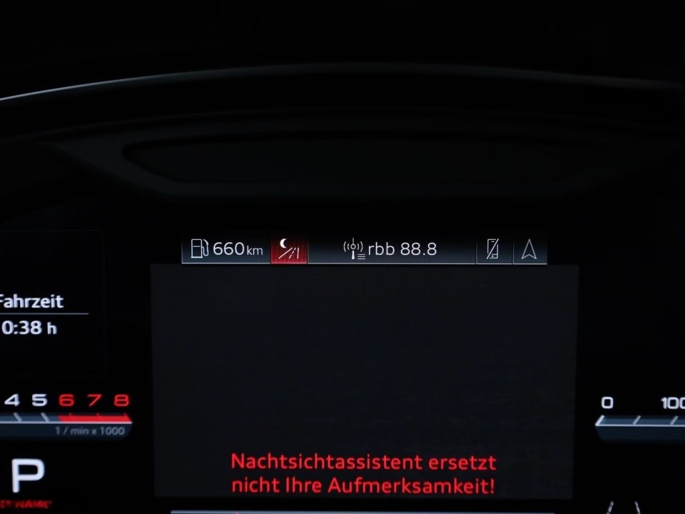 Audi S8 TFSI quattro - foto 22