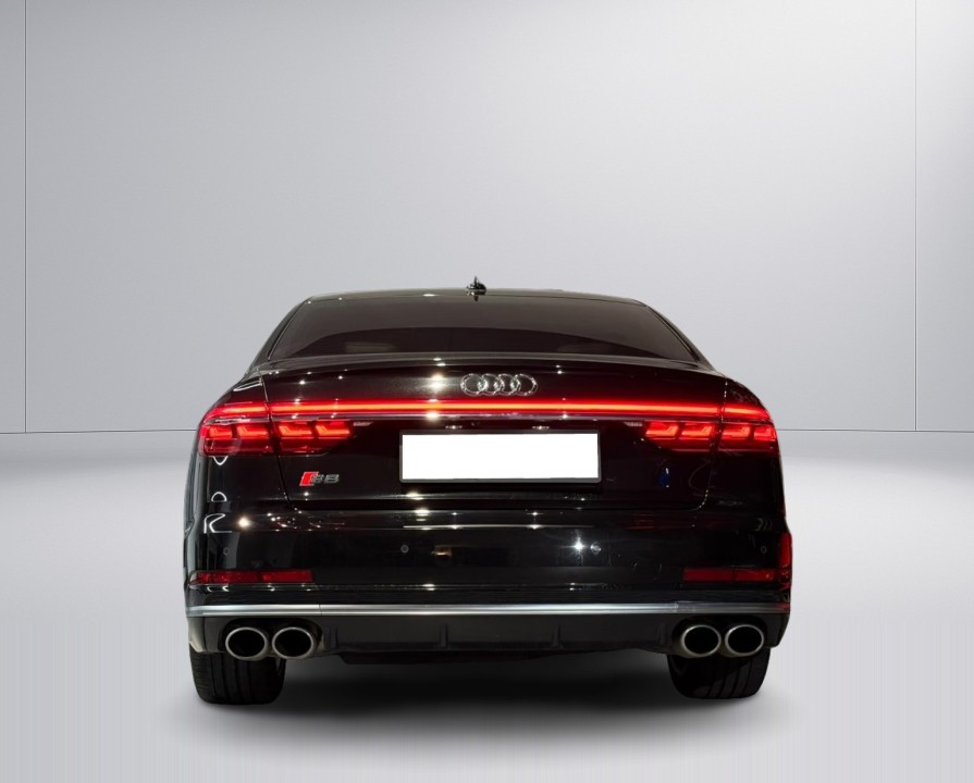 Audi S8 TFSI quattro (3)