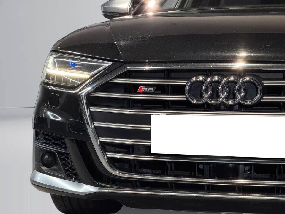 Audi S8 TFSI quattro - foto 23