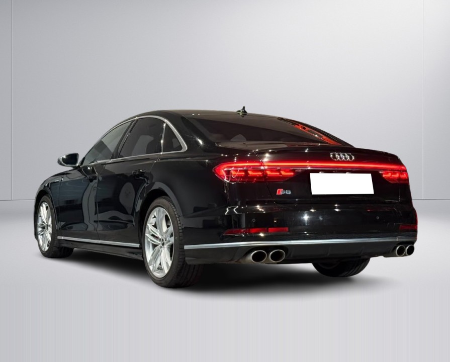 Audi S8 TFSI quattro (4)