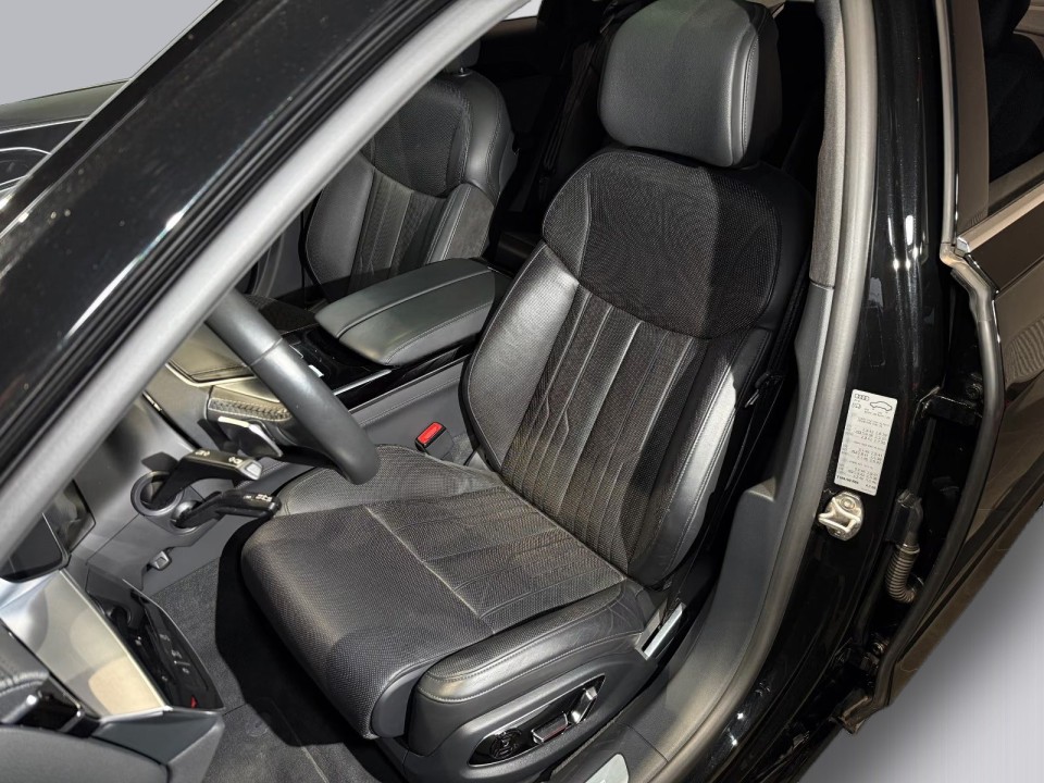 Audi S8 TFSI quattro - foto 6