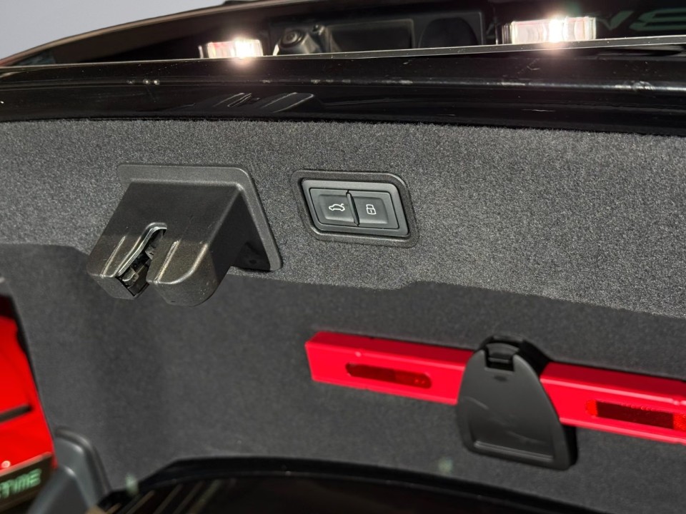 Audi S8 TFSI quattro - foto 20