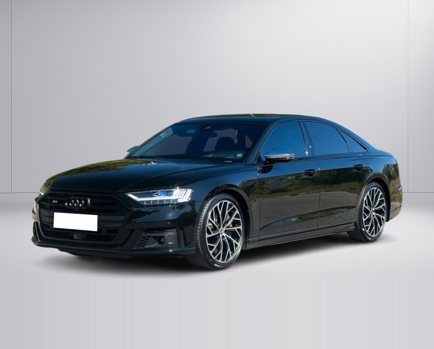 Audi S8 TFSI quattro (5)