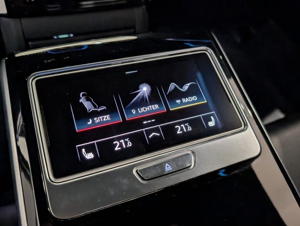 Audi S8 TFSI quattro - foto 10
