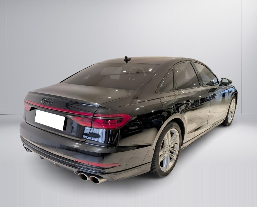 Audi S8 TFSI quattro (3)