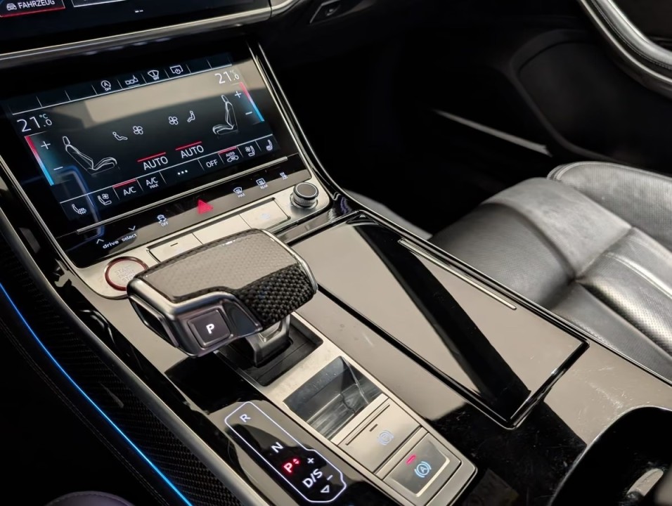 Audi S8 TFSI quattro - foto 9