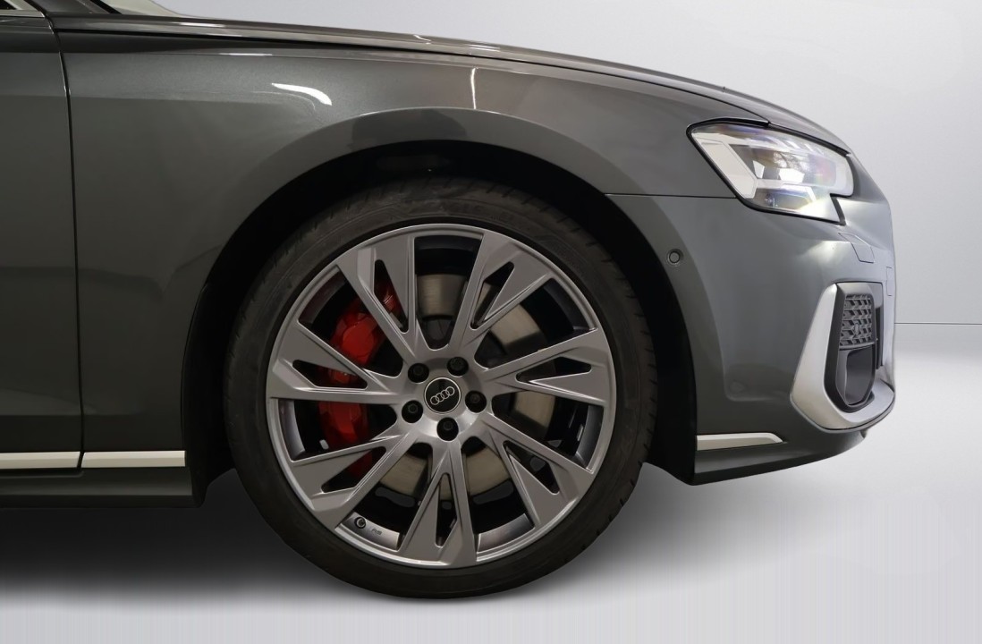 Audi S8 TFSI quattro - foto 21
