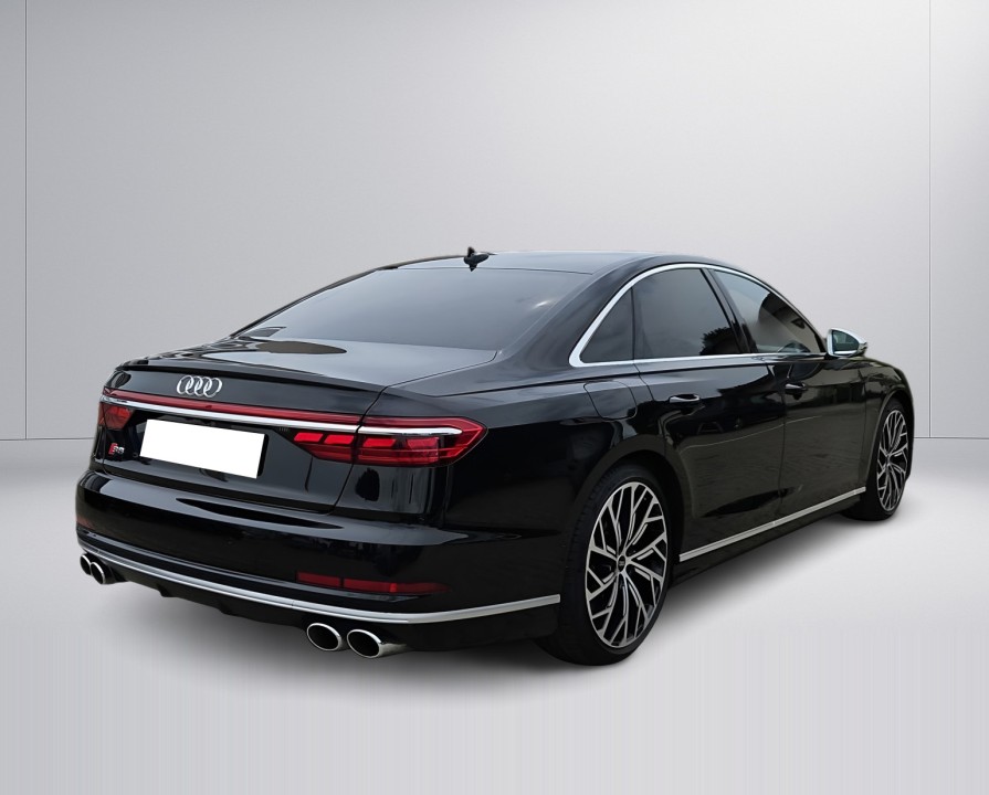 Audi S8 TFSI quattro (3)