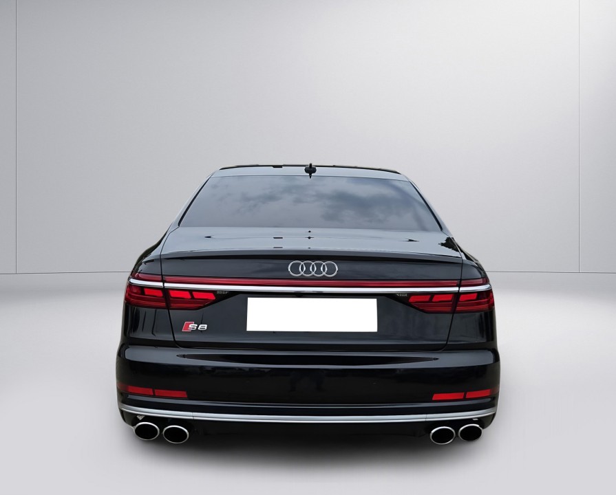 Audi S8 TFSI quattro (4)