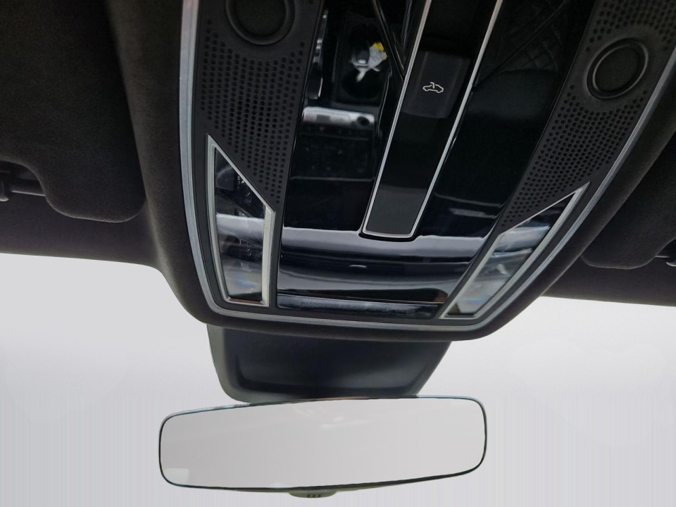Audi S8 TFSI quattro - foto 23