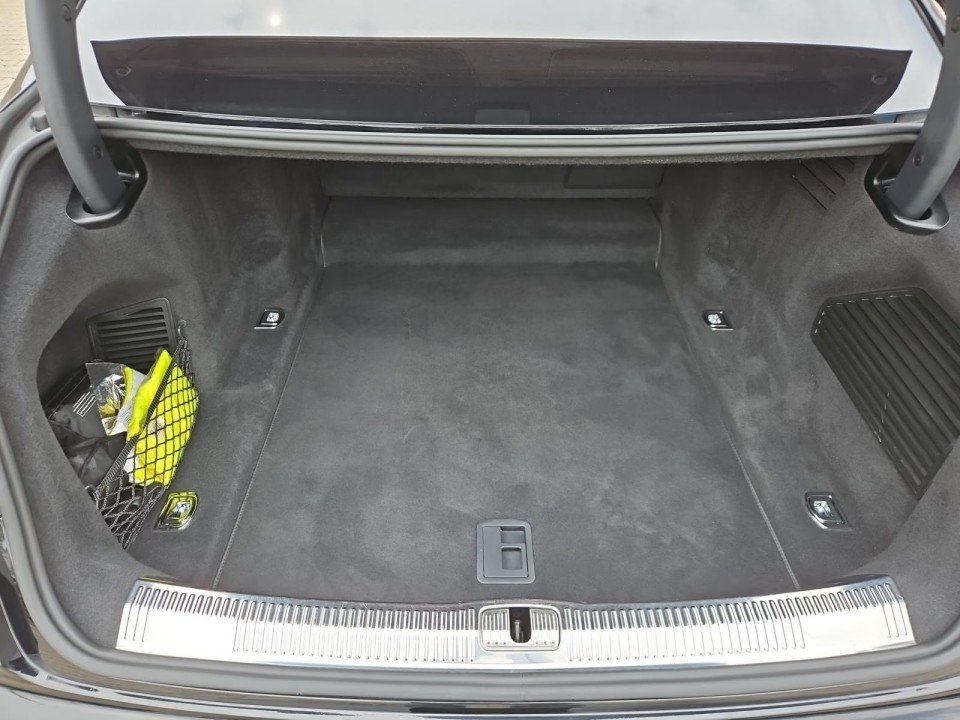 Audi S8 TFSI quattro - foto 26