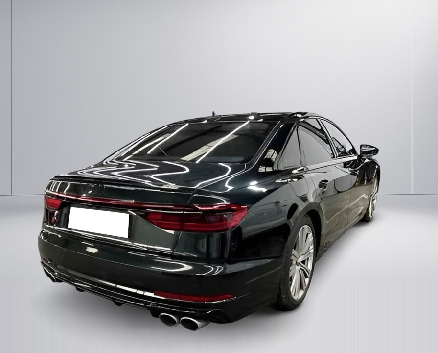 Audi S8 TFSI quattro (4)