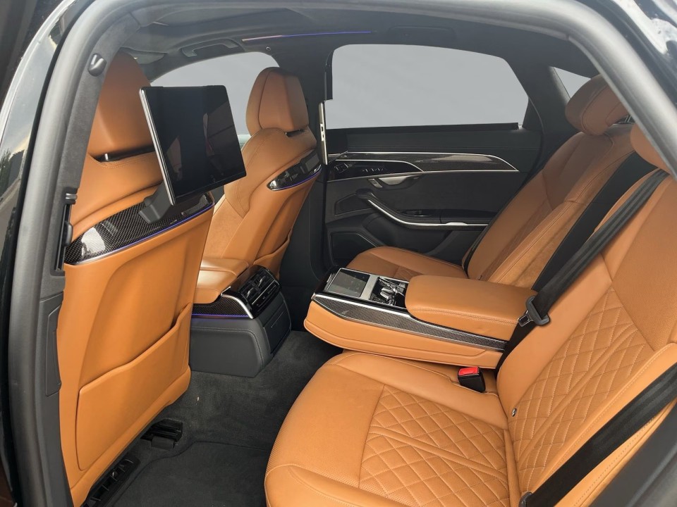 Audi S8 TFSI quattro - foto 10