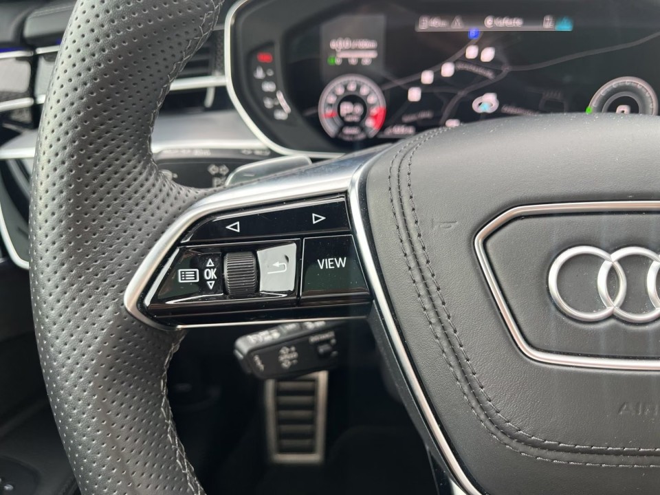 Audi S8 TFSI quattro - foto 14