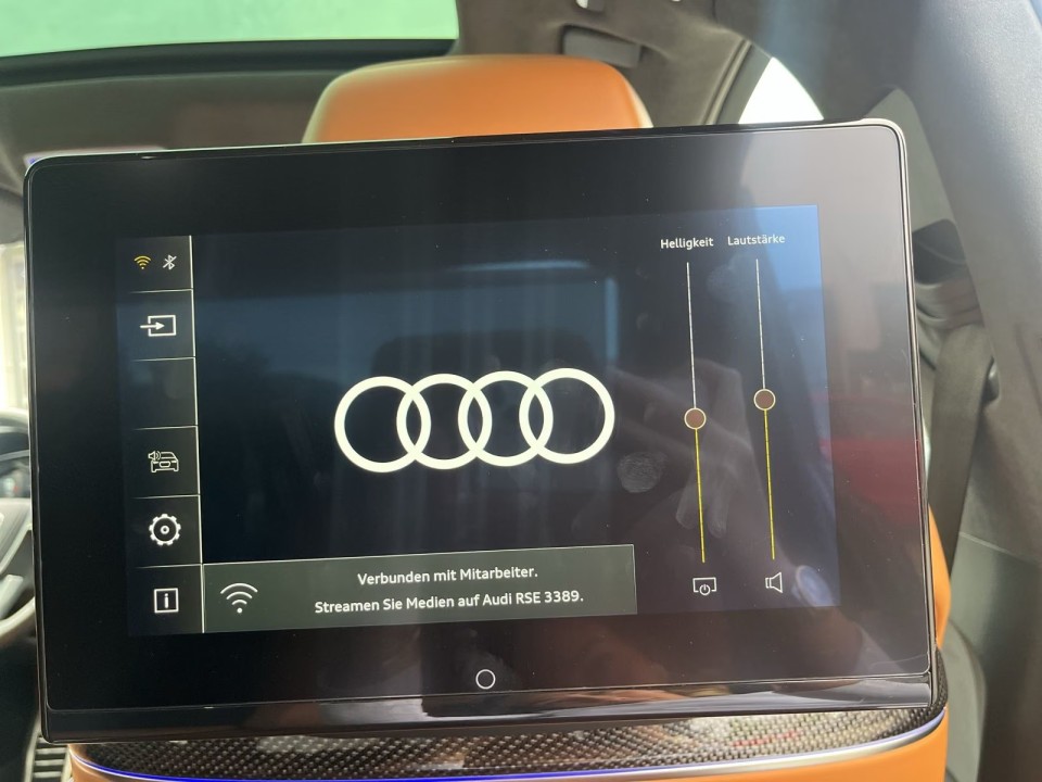 Audi S8 TFSI quattro - foto 18