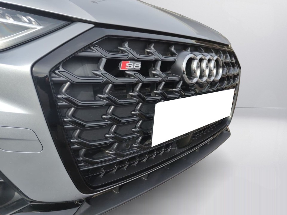 Audi S8 TFSI quattro - foto 20