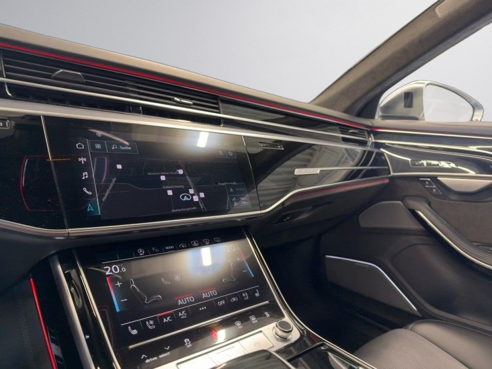 Audi S8 TFSI quattro - foto 12
