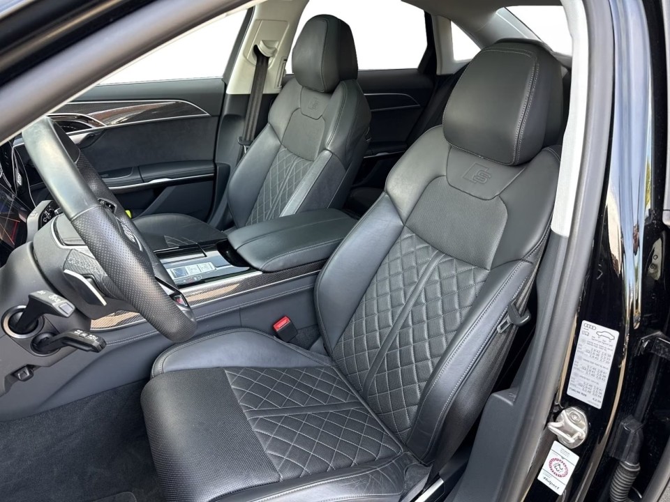 Audi S8 TFSI quattro - foto 9