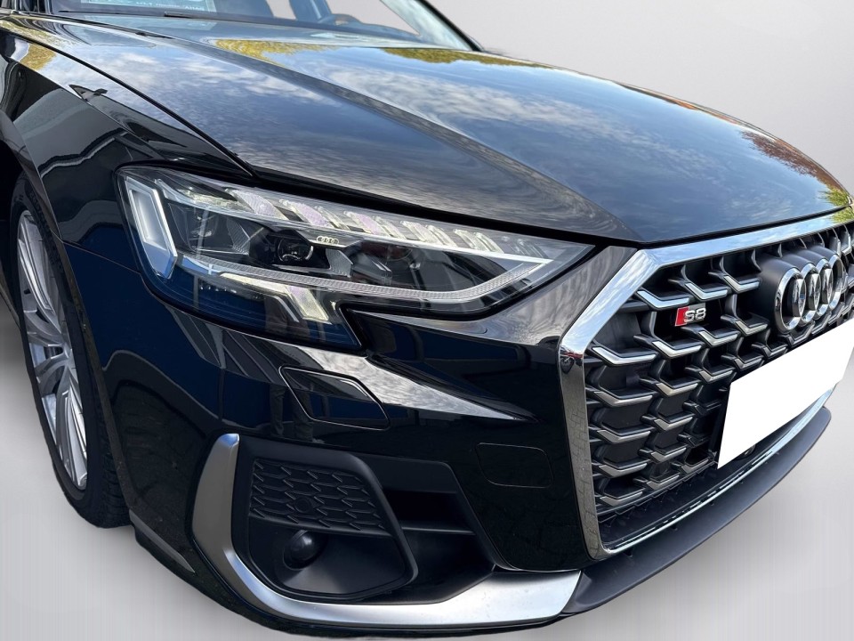 Audi S8 TFSI quattro - foto 15