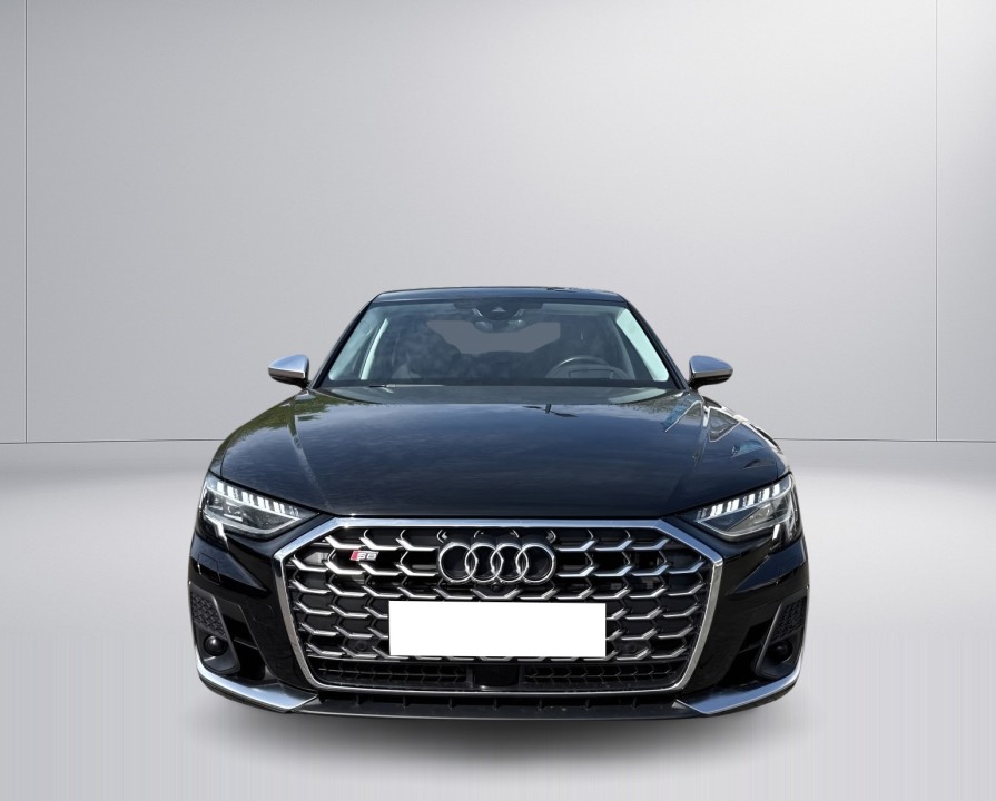 Audi S8 TFSI quattro (2)