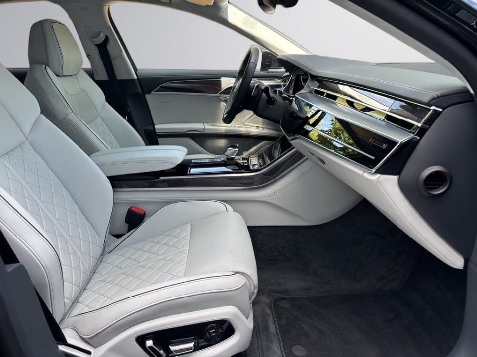 Audi S8 TFSI quattro - foto 6