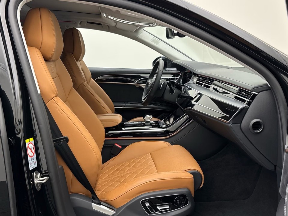 Audi S8 TFSI quattro - foto 8