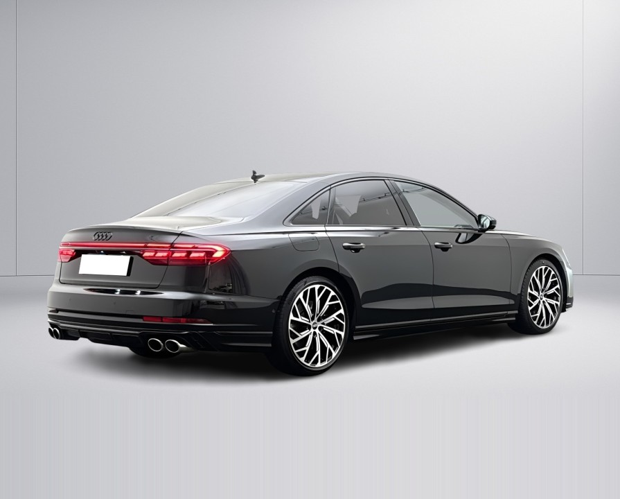 Audi S8 TFSI quattro (3)