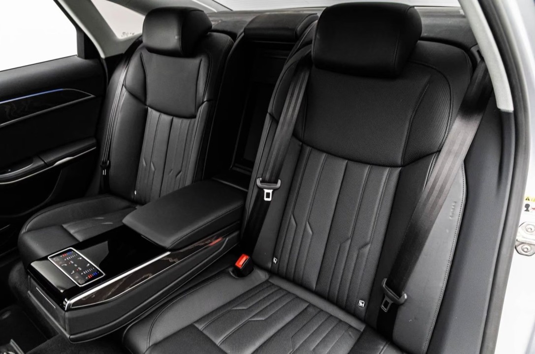 Audi A8 60TFSIe quattro - foto 23