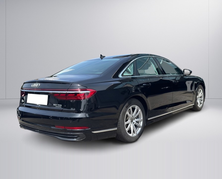 Audi A8 50TDI quattro tiptronic (2)