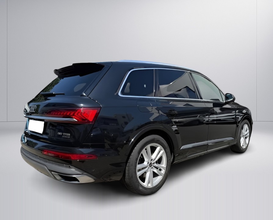 Audi Q7 55TFSI quattro tiptronic (3)