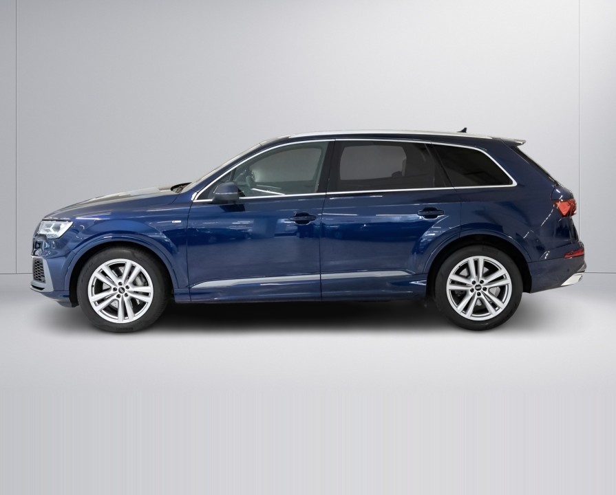 Audi Q7 55TFSI quattro tiptronic (2)