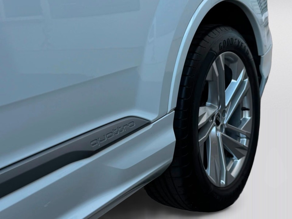 Audi Q7 50TDI quattro tiptronic - foto 40