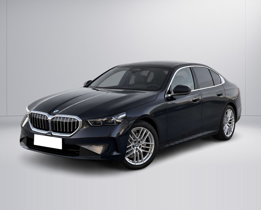 BMW Seria 5 530e xDrive (5)