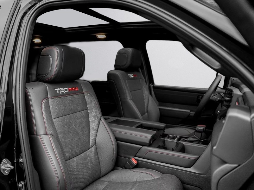 Toyota Sequoia TRD PRO - foto 12