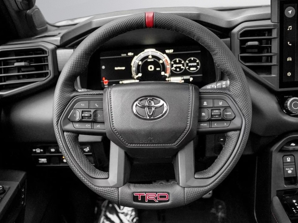 Toyota Sequoia TRD PRO - foto 15