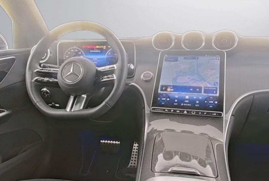 Mercedes-Benz GLC Coupé 300e 4MATIC AMG Line (3)