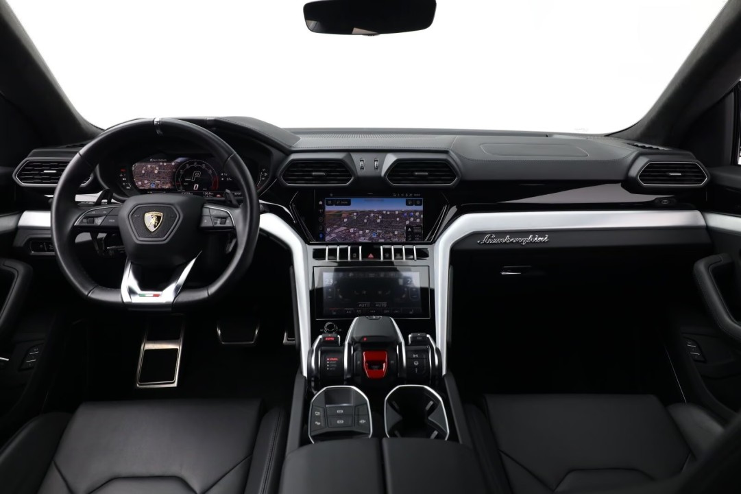 LAMBORGHINI URUS 2023 — imagine 19